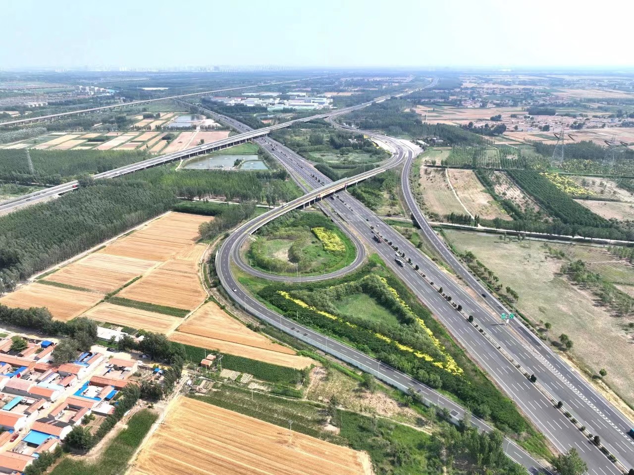 京津塘高速公路（天津段）改扩建工程初步设计通过审查